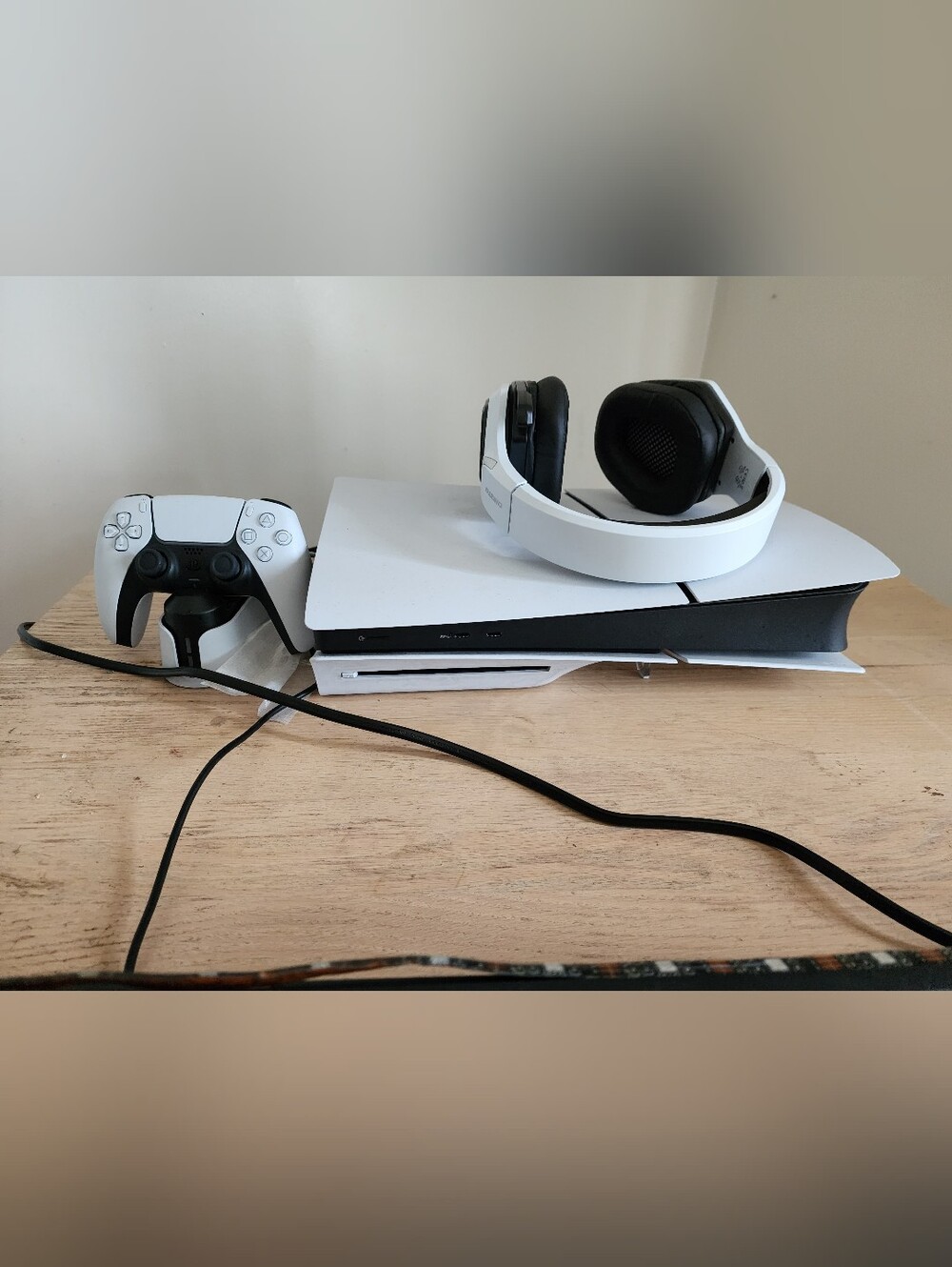 Sony White PlayStation 5 Console with DualSense Controller and White Headset